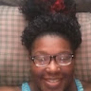 Meet your Posher, Angie